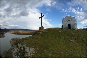 Пчелина.язовир.параклис.нощ.звезди1