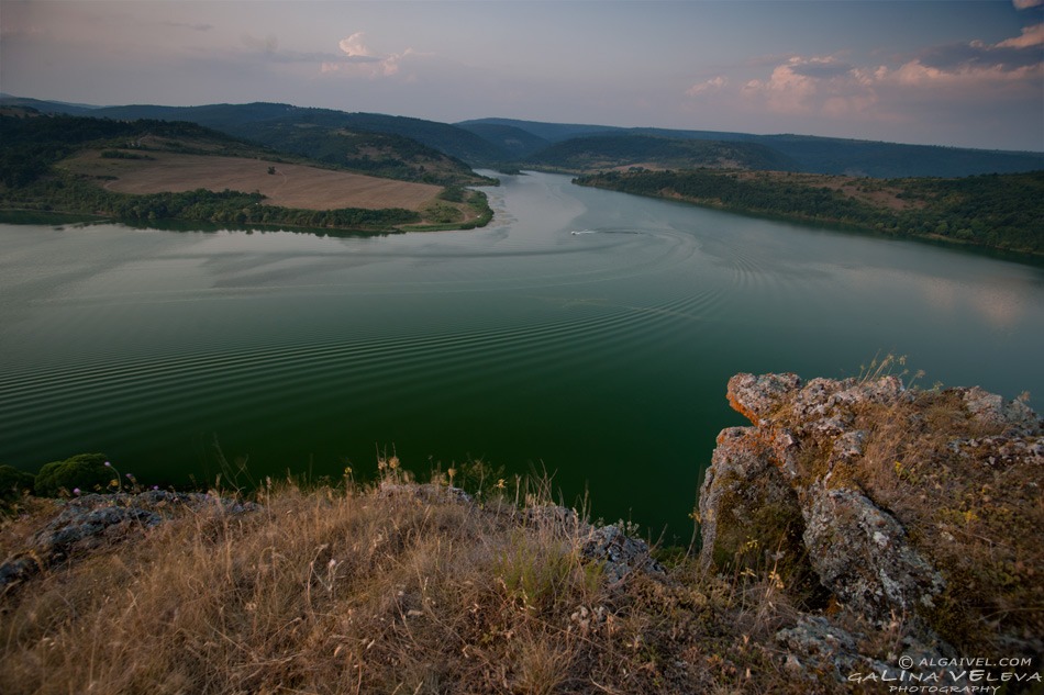 Буря на язовир Пчелина-Пейзажна фотография Галина Велева